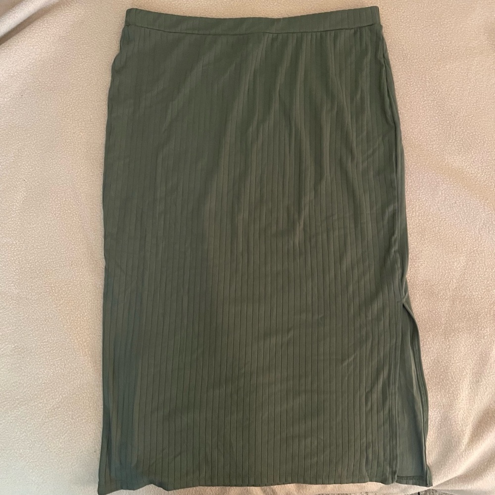 Olive Green Ribbed Midi Skirt